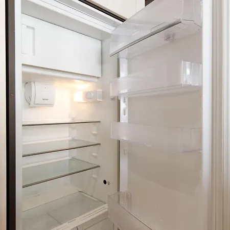 Croisette Martinez - Luxueux T3 70m2 Et Balcon * Канны
